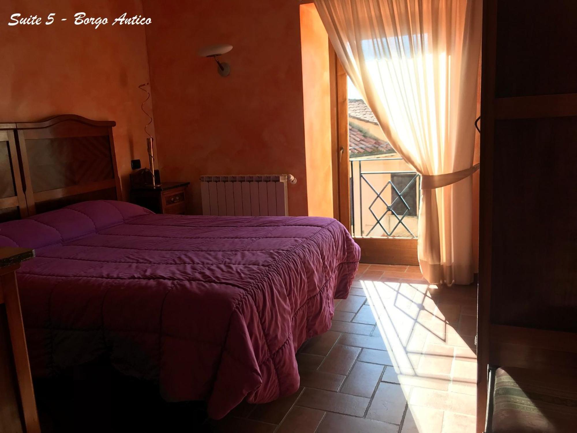 Albergo Diffuso Locanda Specchio Di Diana Немі Екстер'єр фото