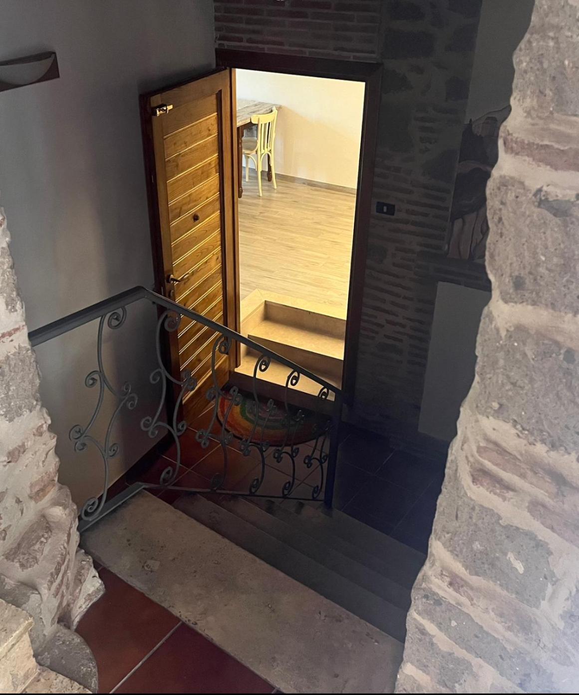 Albergo Diffuso Locanda Specchio Di Diana Немі Номер фото